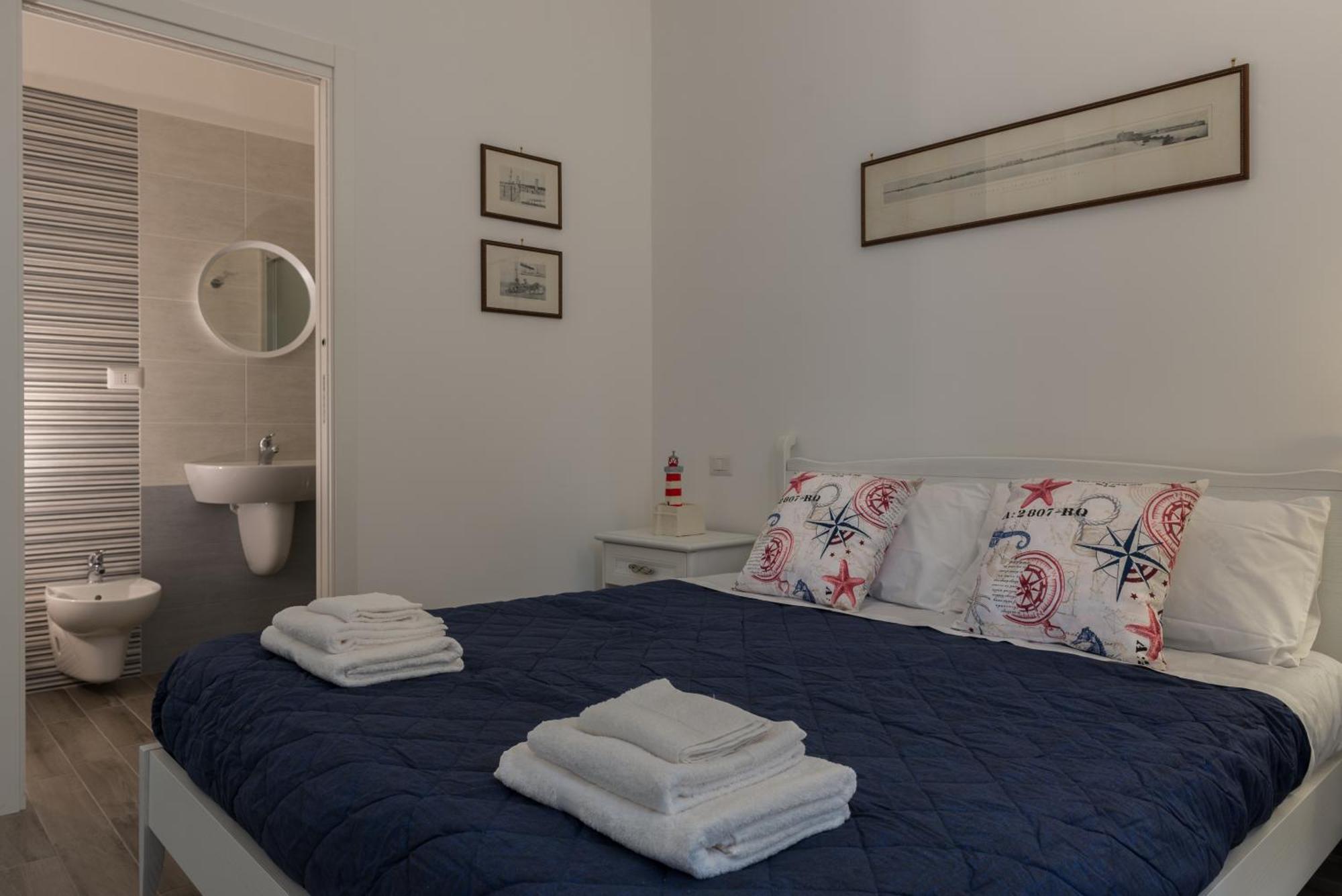 B&B Rotta Mediterranea Monopoli Luaran gambar