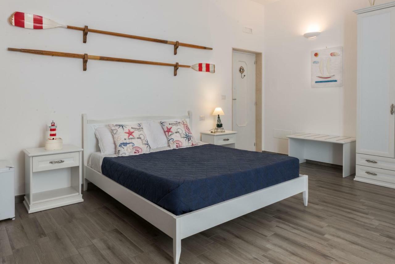 B&B Rotta Mediterranea Monopoli Luaran gambar
